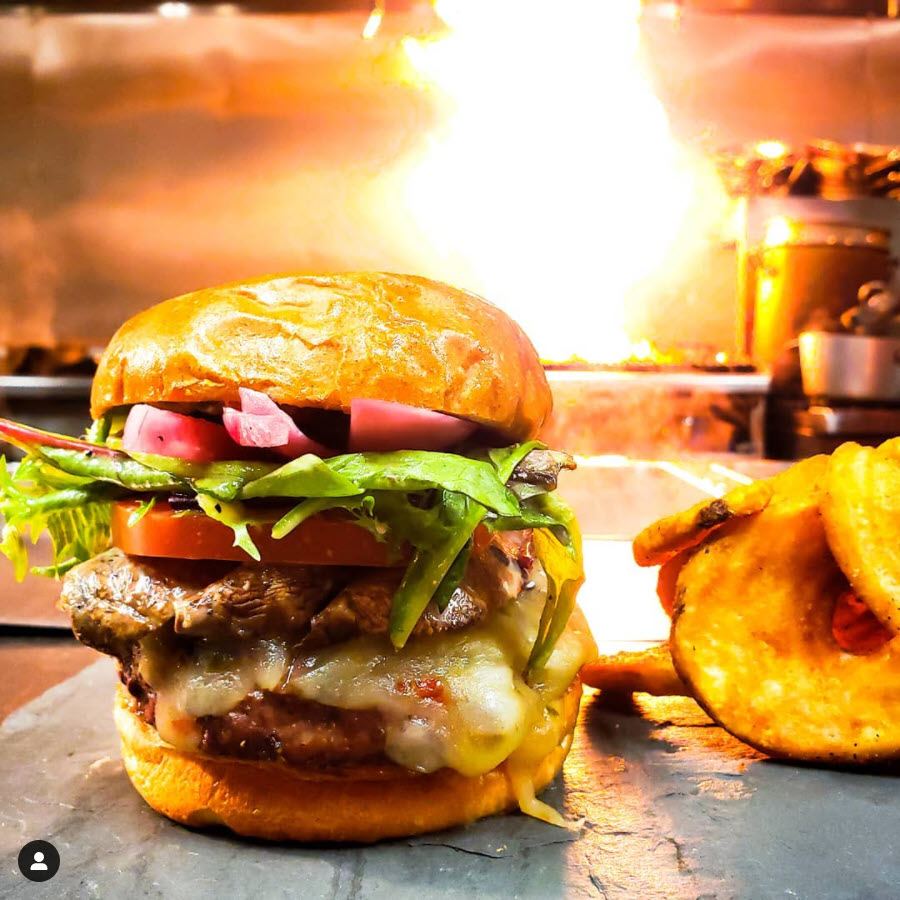 Best Burger in Amarillo The Drunken Oyster